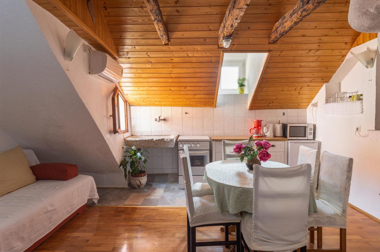 Old Town Baroque Palace Accommodation Dubrovnik Bagian luar foto