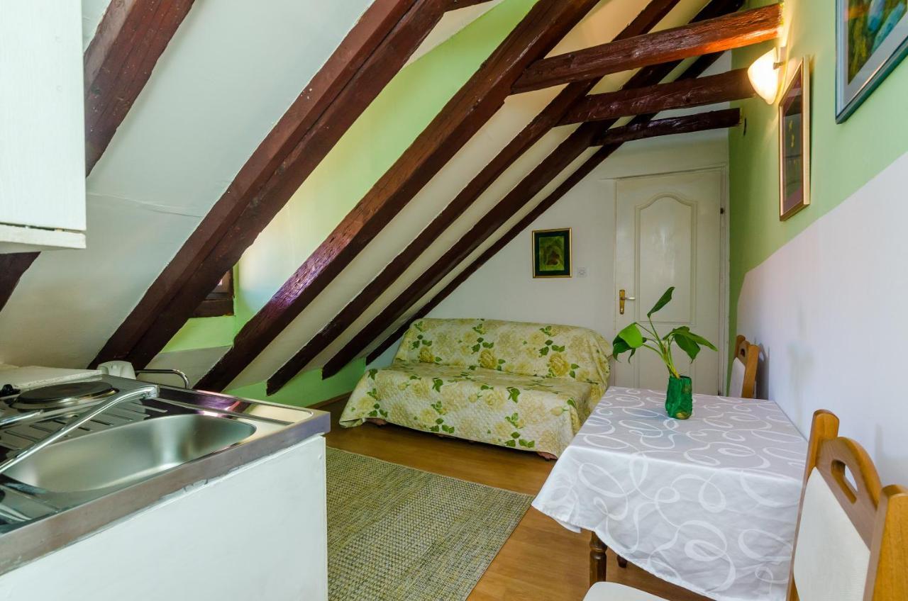 Old Town Baroque Palace Accommodation Dubrovnik Bagian luar foto